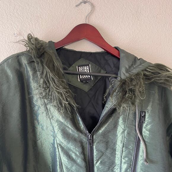 Vintage 90s green Greg bell lamb fur hood nylon thick jacket medium - Picture 4 of 8